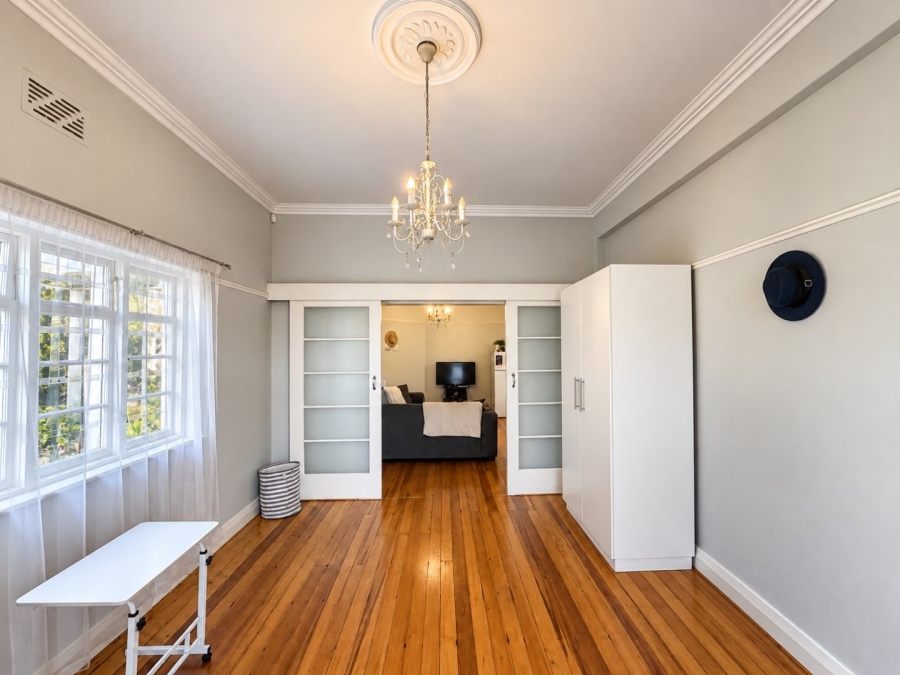 To Let 2 Bedroom Property for Rent in Sea Point Western Cape